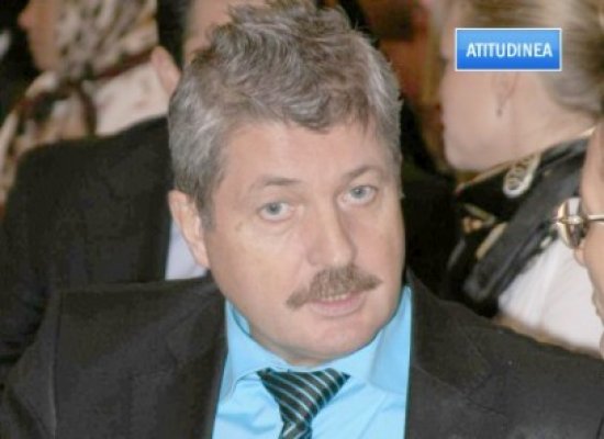Atitudinea: Mircea Pătruţ se întoarce la şefia Clinicii de Cardiologie cu executorul judecătoresc